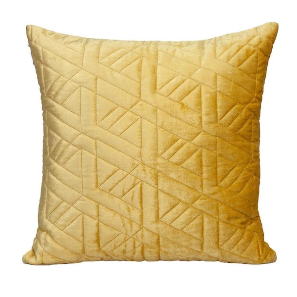 PARKLAND COLLECTION Delta Transitional Quilted Yellow Throw Pillow