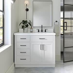 Hepburn 42 in. W x 22 in. D x 36 in. H Single Sink Freestanding Bath Vanity in White with Carrara Quartz Top