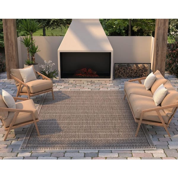 Isla Mocha 8 ft. x 10 ft. Global Chevron Indoor/Outdoor Area Rug
