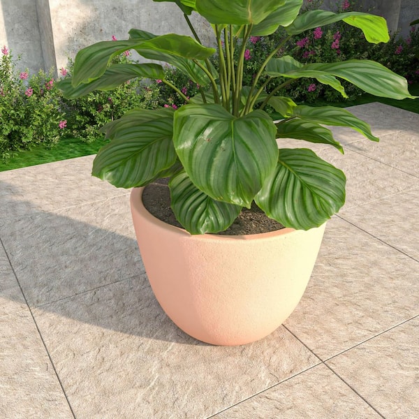 Leisuremod Dahlia Modern 17.5 in. Terracotta Fiberstone and Clay Tapered Round Planter for Indoor and Outdoor