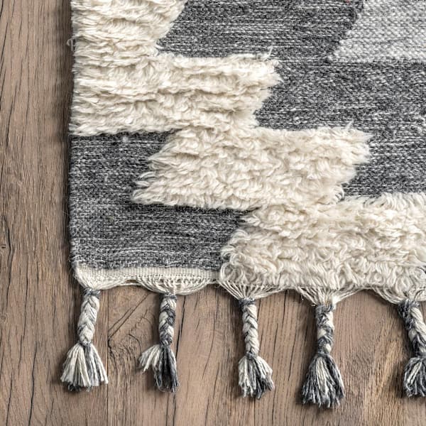 Camira Gray Dotted Tassel Rug - Clearance