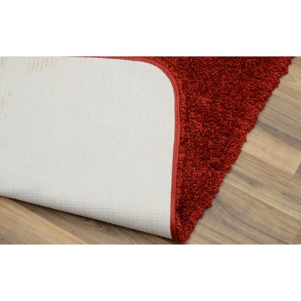 Serendipity Chili Pepper Red 22 in. x 60 in. Washable Bathroom Accent Rug