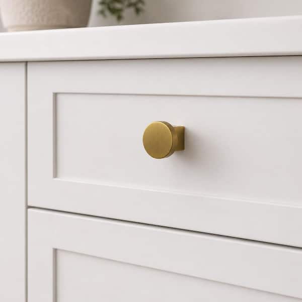 Ainsley 15/16 in. (24mm) Brushed Gold Cabinet Round Knob