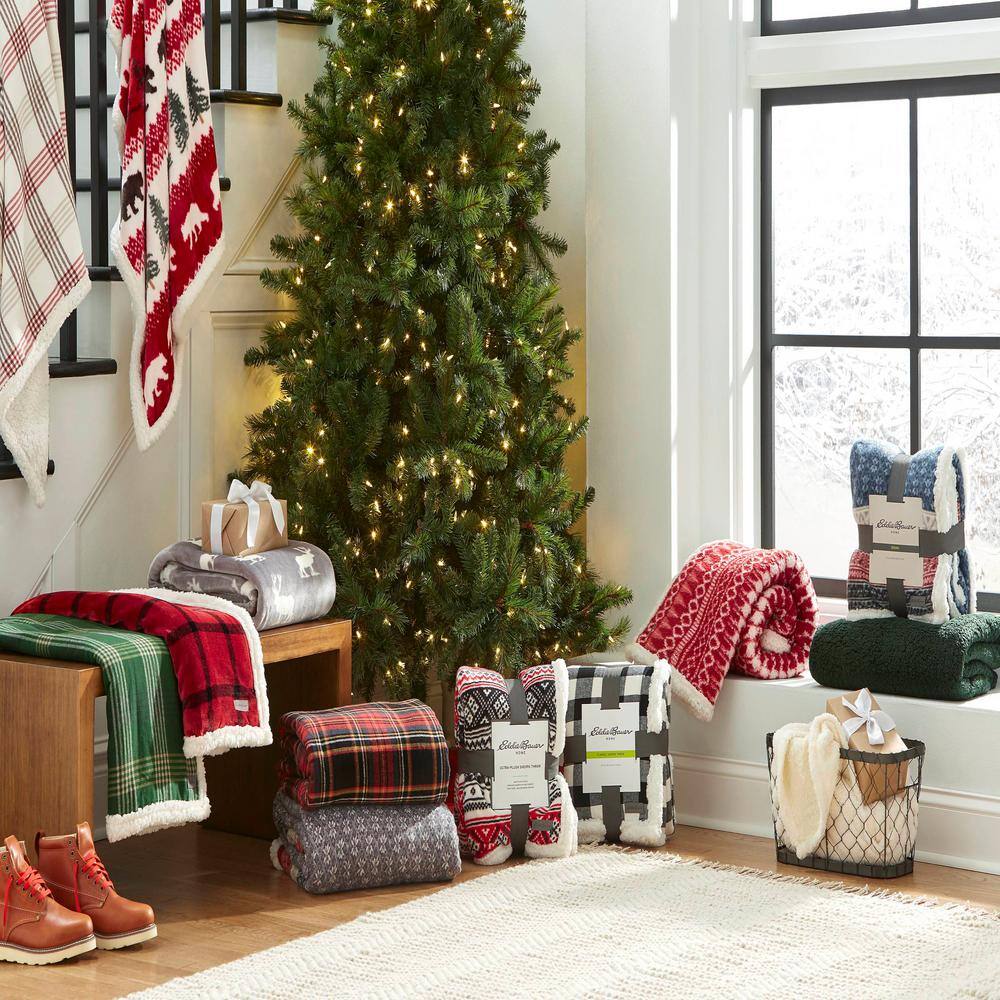 Brown Reversible Fleece and Sherpa Throw Blanket
