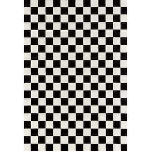 Checkered Black and White 8x10 Geometric Polypropylene Area Rug