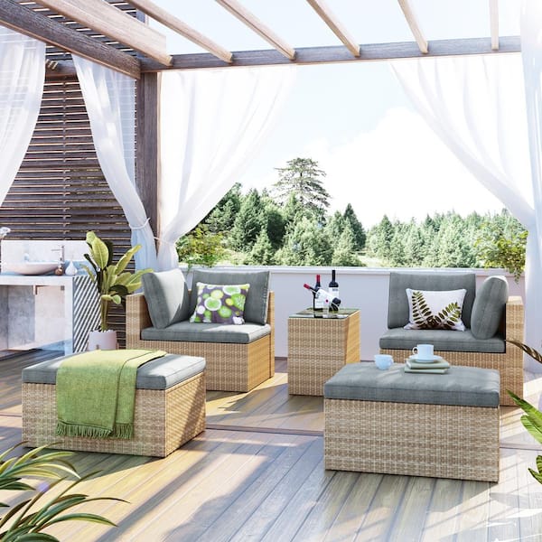 waelph 5-Piece Brown Wicker Patio Conversation Set with Coffee Table and Gray Cushions