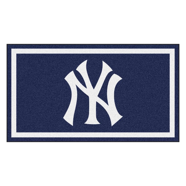 FANMATS MLB - New York Yankees 3 ft. x 5 ft. Ultra Plush Area Rug