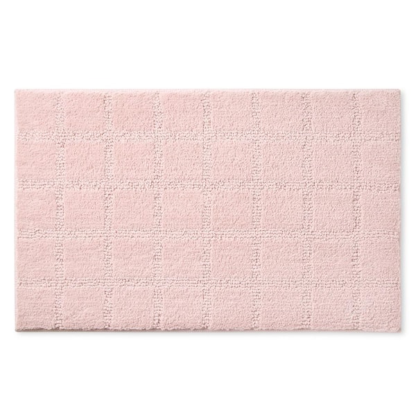 TOWN & COUNTRY LIVING Ultra Plush Windowpane Solid Washable Pink 20 in. x 32 in. Bathmat Rug