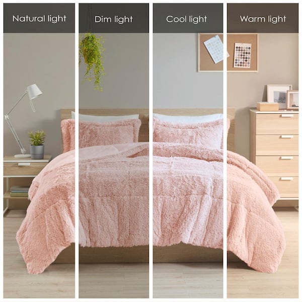 Leena 3-Pieced Blush Polyester Full/Queen Shaggy Long Fur Comforter Set