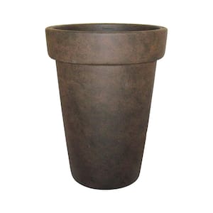 Ferndale 15.55 in. W x 20.55 in. H Rust Indoor/Outdoor Garden Resin Planter