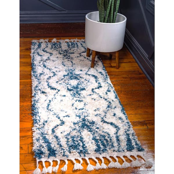 Hygge Shag Valley Blue 2 ft. 7 in. x 8 ft. 2 in. Runner Rug