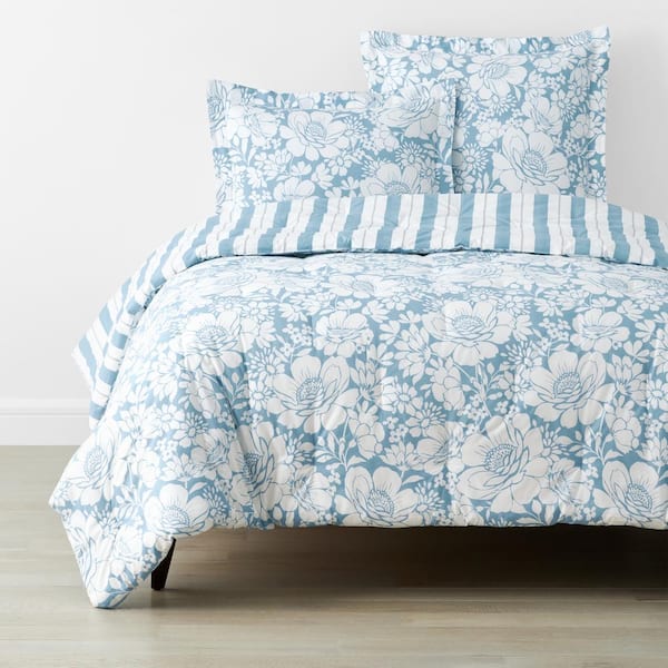 The Company Store Company Cotton Epic Bloom Smoke Blue King/Cal King Cotton Percale Comforter