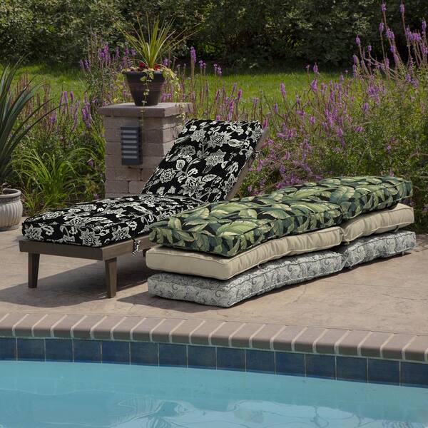 ARDEN SELECTIONS Plush PolyFill 21 in. x 20 in. Outdoor Dining Chair Cushion  in Ashland Black Jacobean TH19587B-D9Z1 - The Home Depot