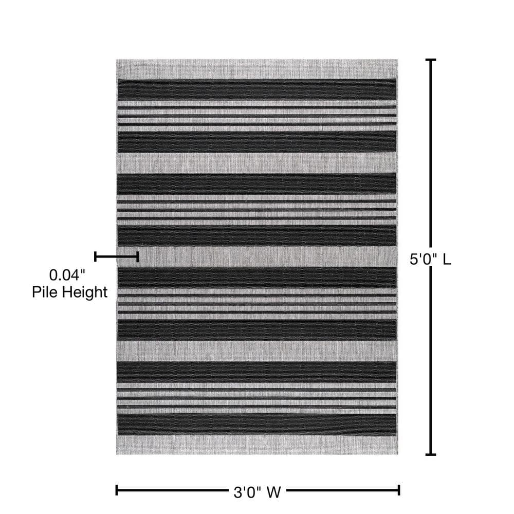 Elevate Easy-Care Synthetic Gray Rectangular Accent Rug, 3x5