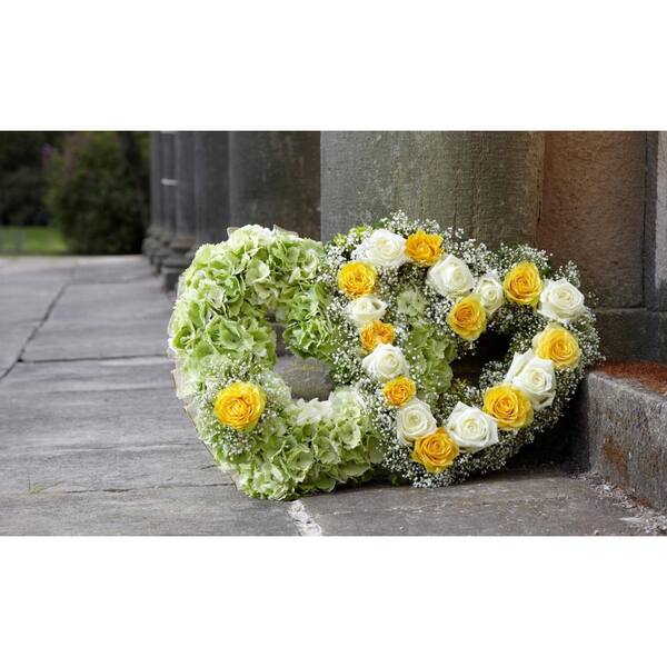FLORAL FOAM DOUBLE SOLID HEART IN 3 SIZES FUNERAL MEMORIAL TRIBUTE OASIS TYPE 