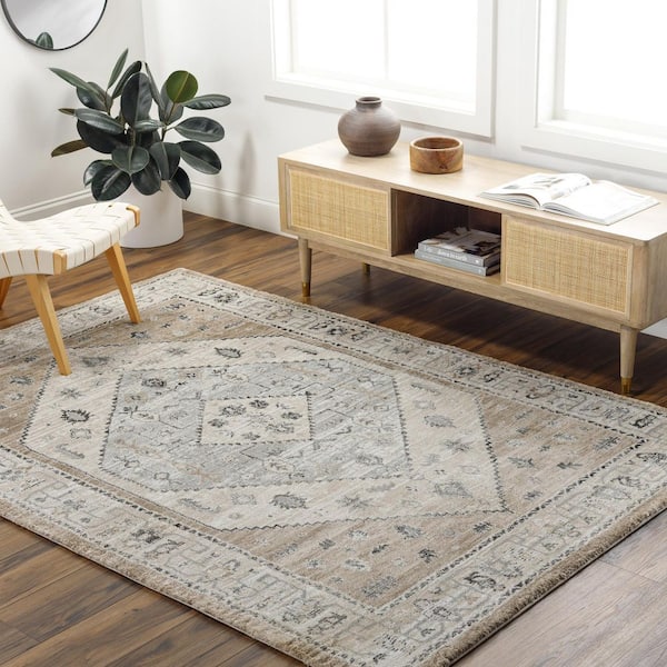 Montana Ivory Traditional Medallion 7 ft. x 10 ft. Area Rug