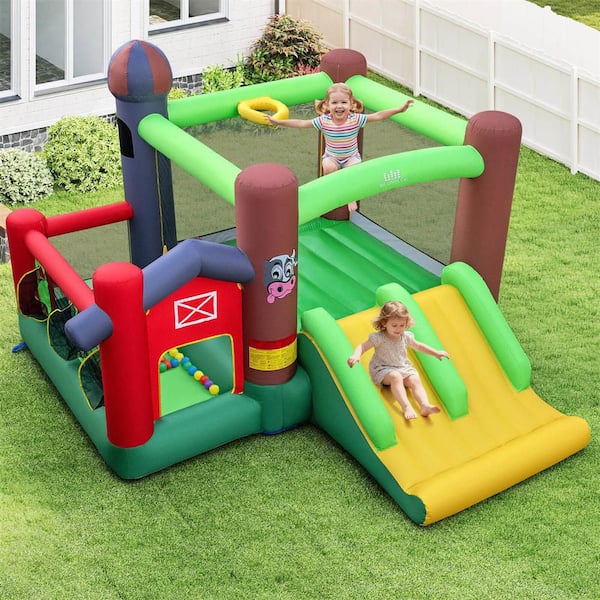 Farm Themed Inflatable Castle Kids Bounce House with Double Slides and 735-Watt Blower