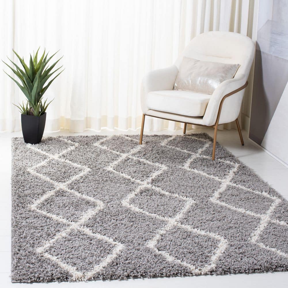 Venus Shag 8 ft. x 10 ft. Gray/Ivory Diamond Zig-Zag Area Rug price history on PriceWatchPro