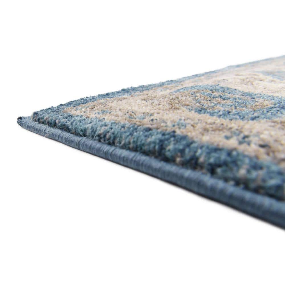 Light Blue Floral Synthetic Square Rug, 5' x 5'