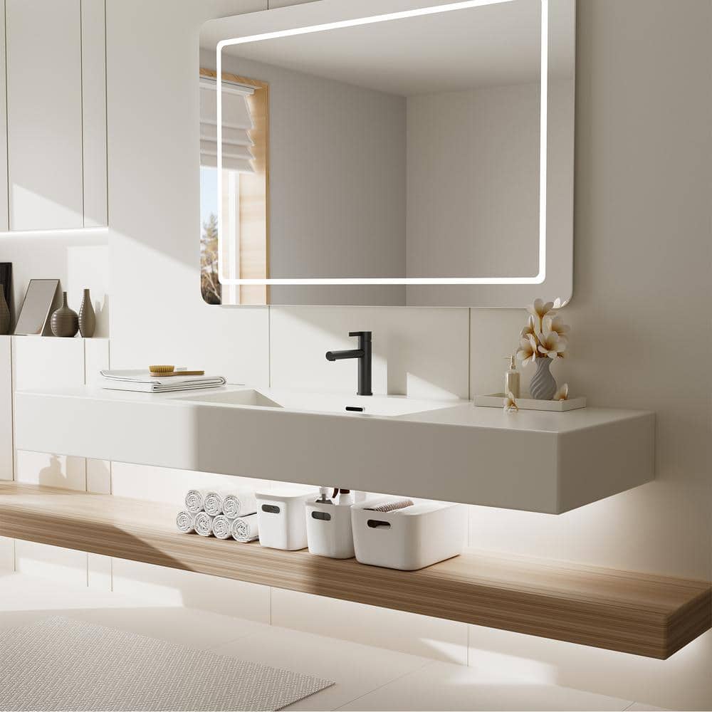 Matte Black Single Handle Bathroom Faucet with Drain Assembly