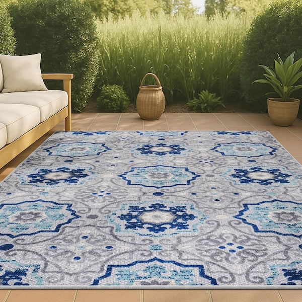 Mediterranean Medallion Blue/Gray 9 ft. x 12 ft. Indoor/Outdoor Area Rug