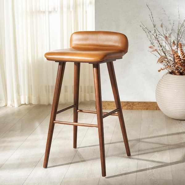 SAFAVIEH Tazmyn 31.1 in. H Brown/Walnut Wood Bar Stool SFV4159B
