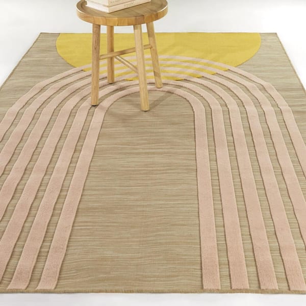 Campion Saffron 8 ft. x 10 ft. Geometric Indoor/Outdoor Area Rug