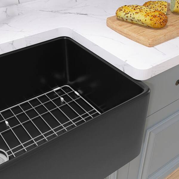 Unbranded - Ber 30 in. Apron Front Single Bowl Fireclay Farmhouse Kitchen Sink Black with Bottom Grid and Strainer