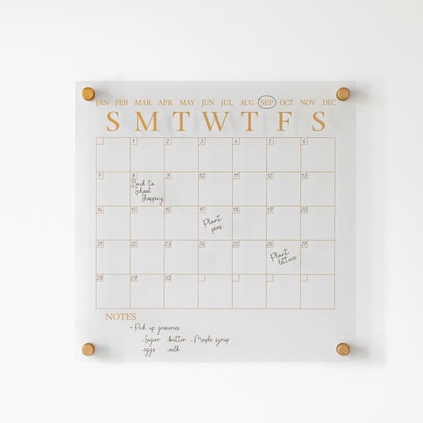 https://images.thdstatic.com/productImages/cd2fe455-d507-59f7-b70d-230f9b6496ad/svn/clear-gold-martha-stewart-calendars-planners-br-ac-3636-gd-clrgld-ms-76_600.jpg