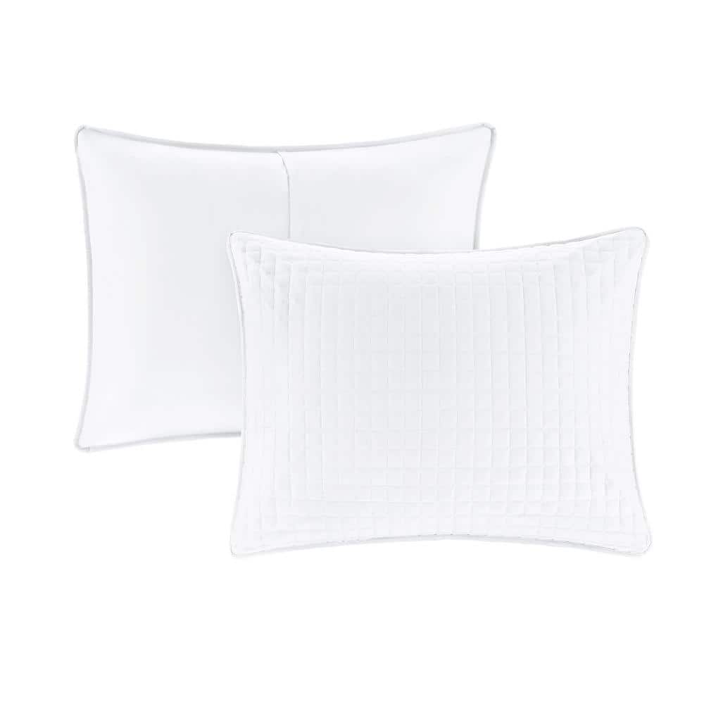 White King Microfiber Reversible Quilt Set