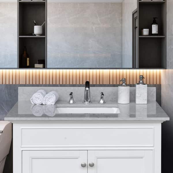 FAMYYT 31 in. W x 22 in. D Engineered Solid Surface Calacatta Cultured Marble Vanity Top in Gray with Rectangular Single Sink