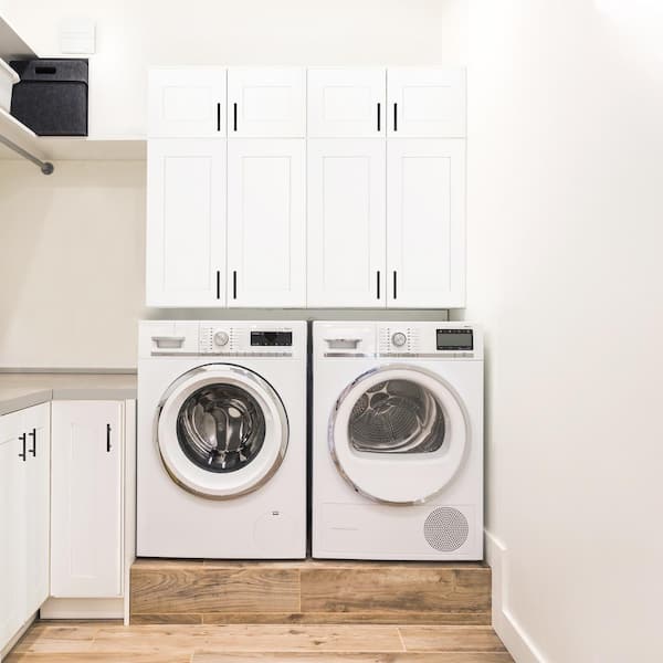 Design House Brookings Plywood Ready To Assemble Shaker 30x24x12 In 2 Door Wall Kitchen Cabinet In White 561597 The Home Depot