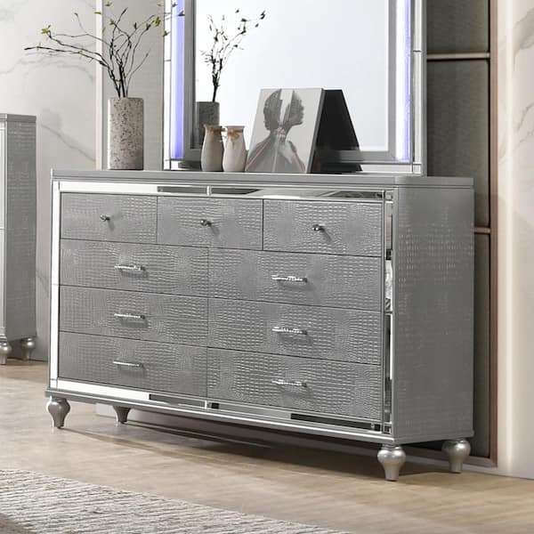 NEW CLASSIC HOME FURNISHINGS New Classic Furniture Valentino Silver 9-drawer 68 in. Dresser