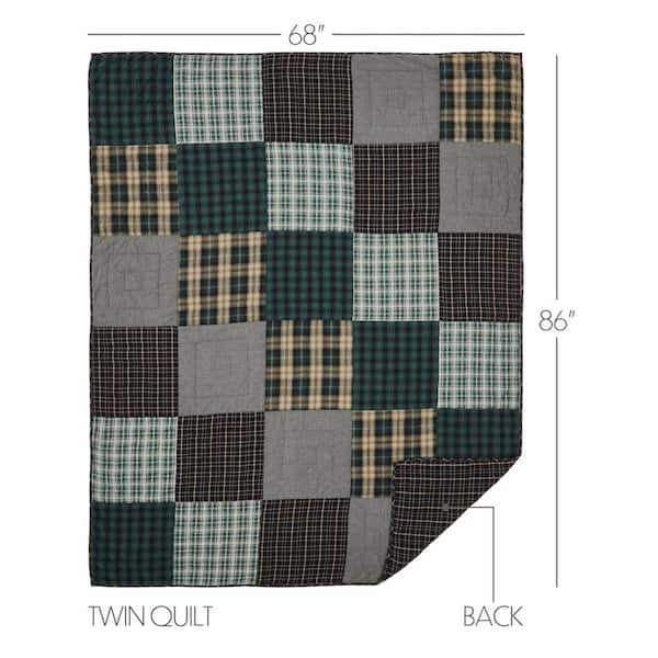 Dark Green Fabric - Black Block Background / Christmas Teddy Bear Prin –  Tx2 Quilt Shop