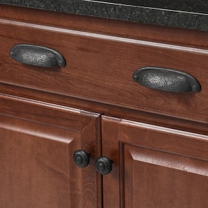 Courtier Cabinet Cup Handles, Handles