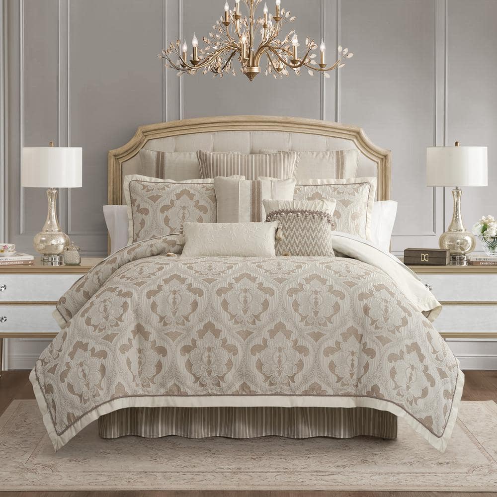 Ivory Damask Queen Comforter Set with Ruffled Bedskirt