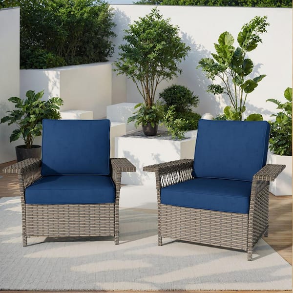 Buenaola Nyajiah Wicker Outdoor Lounge Chair with Blue Cushions (2-Pack)