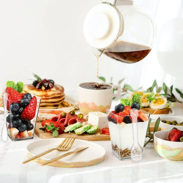 UUDULY 5 oz. Square Clear Plastic Dessert Cups Set with Lids, Hard