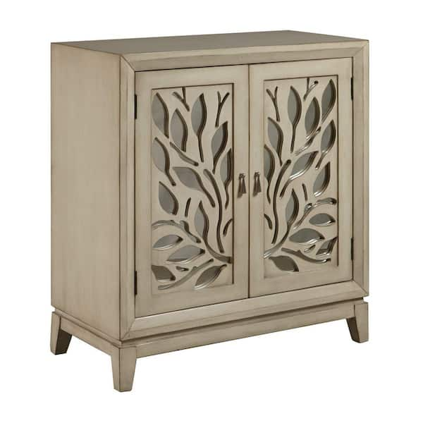 Pulaski Furniture Light brown wood Cabinet