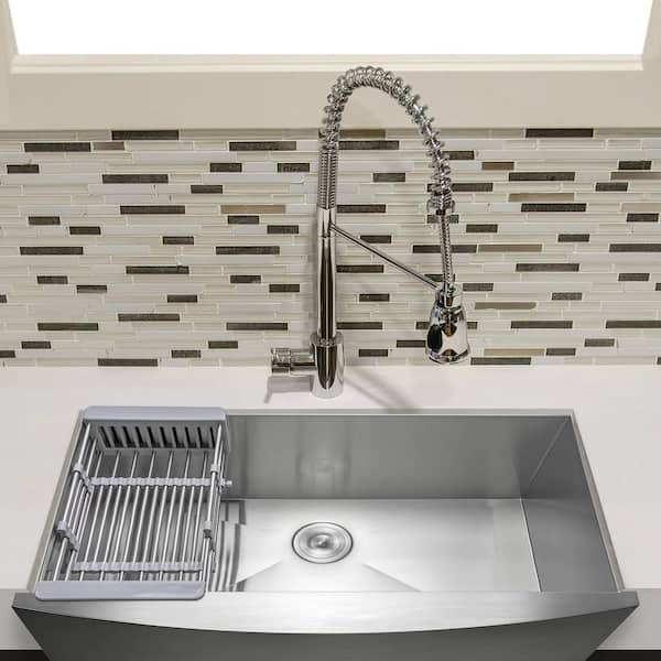 33 in. x 20 in. Farmhouse Apron-Front Single Bowl 22-Gauge Brushed Stainless Steel Kitchen Sink with Accessories