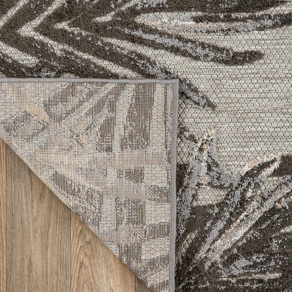 Gray Floral Synthetic 5' x 7' Reversible Area Rug