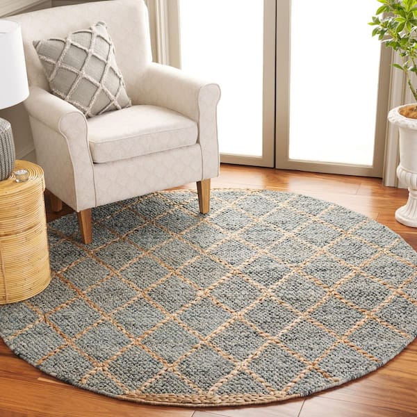 Natural Fiber 6 ft. x 6 ft. Light Blue/Natural Diamond Border Round Area Rug