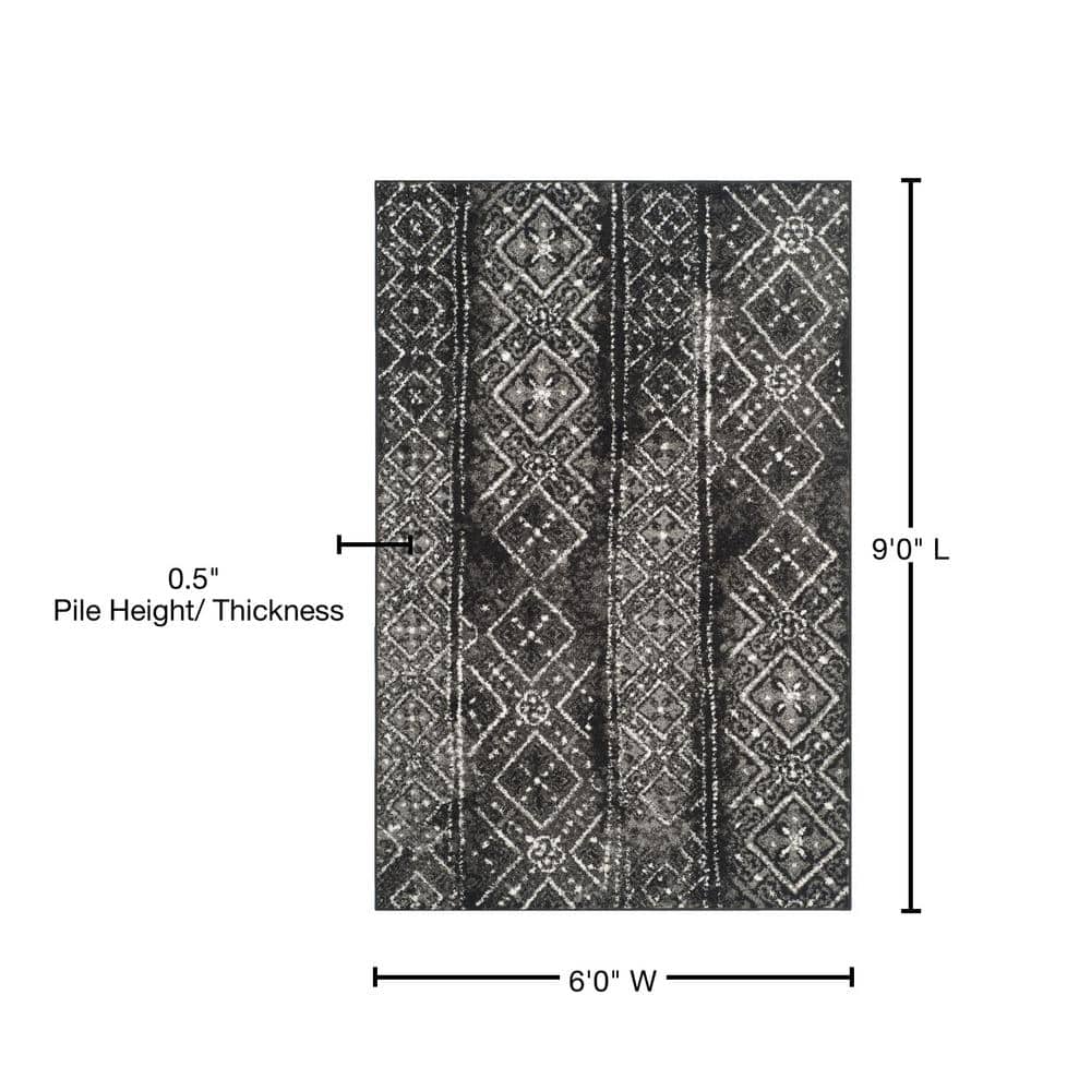 Reversible Black/Silver Geometric Synthetic Area Rug 6' x 9'