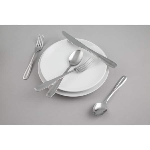 https://images.thdstatic.com/productImages/cdb643b0-123f-44fc-b07e-770085fac3f3/svn/silver-cambridge-flatware-sets-426540cjbr2ds-31_600.jpg