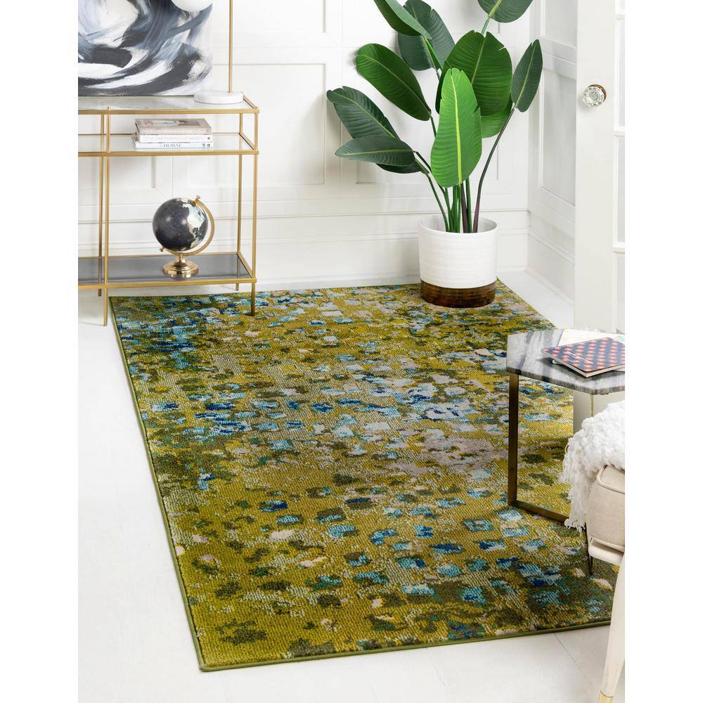 Green Abstract Easy Care Stain-Resistant Area Rug 7' x 10'