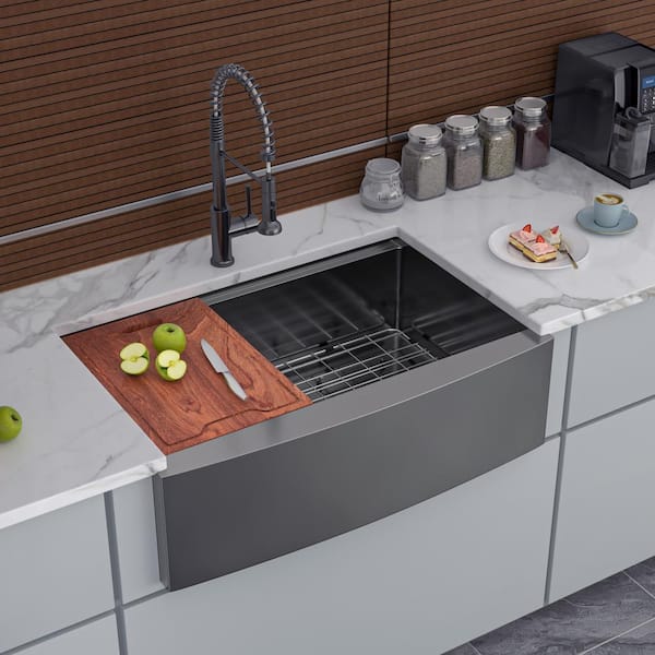 30 in. L x 22 in. W Farmhouse Apron Front Single Bowl 16 Gauge Stainless Steel Kitchen Sink in Gunmetal Black