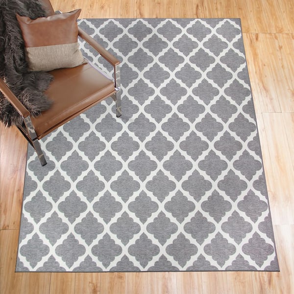 Large Area Rug With Moroccan Inspired Pattern. Vinyl Floor Mat