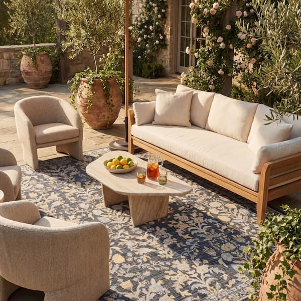 Norisse Traditional Navy 8 ft. x 10 ft. Outdoor Area Rug