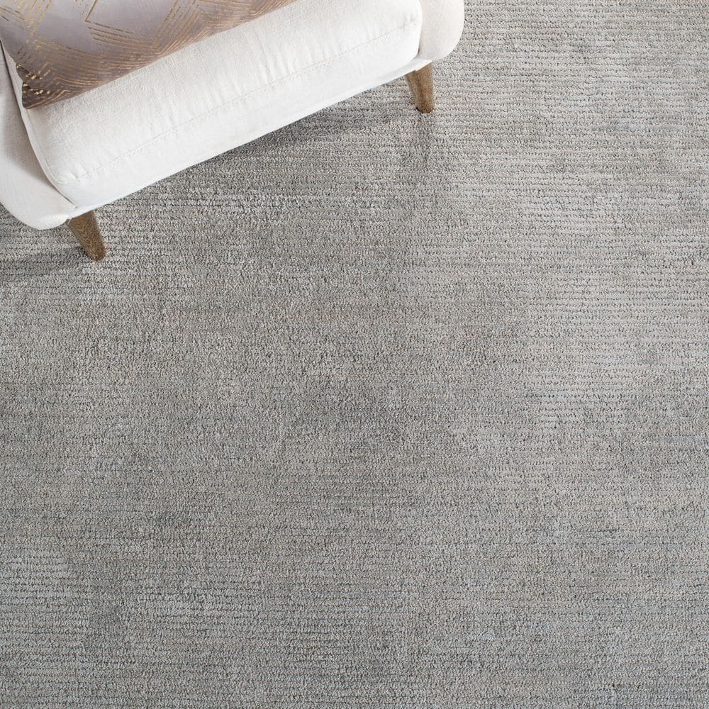 Gray Hand Tufted Wool and Viscose Area Rug
