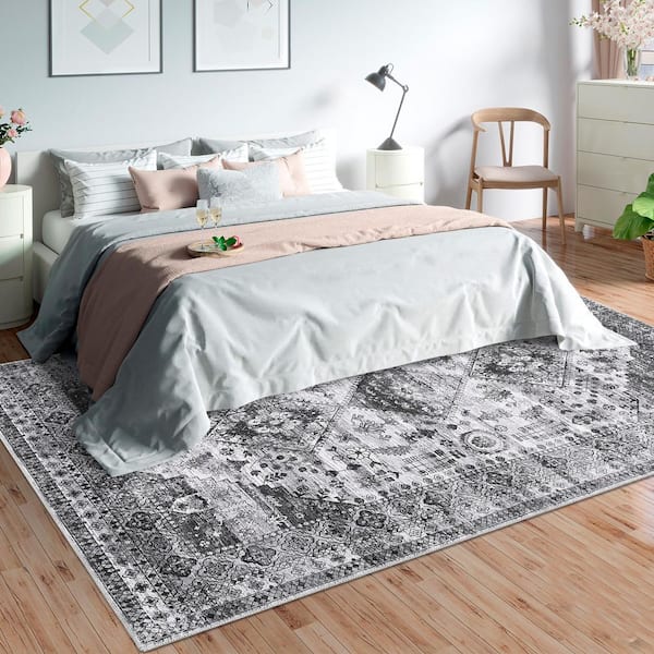 Vintage Floral Carpet Oriental Distressed Rug Washable Rug Low Pile Non-Slip Grey Black 4 ft. x 6 ft. Area Rug